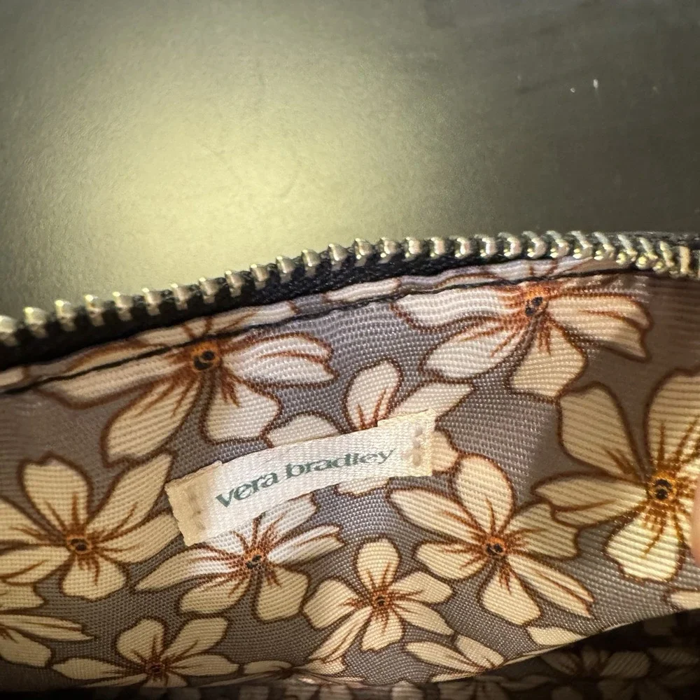 Vera Bradley‎ Vegan Leather Essential Zip Wristlet Black